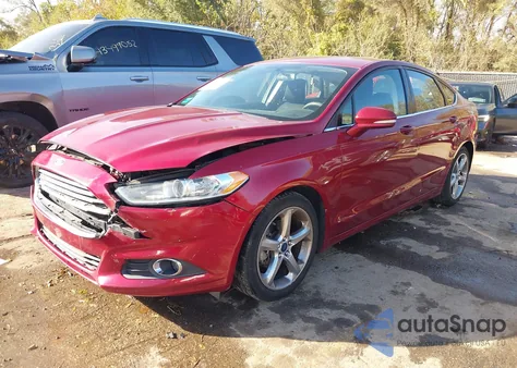 2014 Ford Fusion Se z USA, uszkodzony, nr VIN 3FA6P0H78ER332921